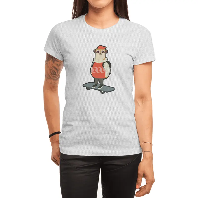 Meerkat as Skater with Skateboard Spor T-Shirt