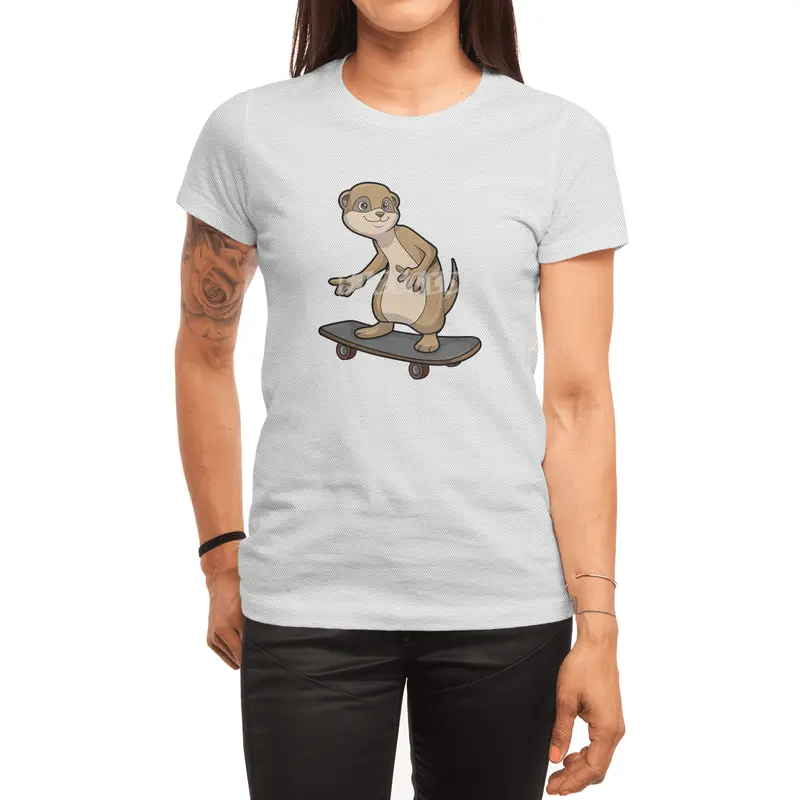 Meerkat as Skater with Skateboard Spor T-Shirt