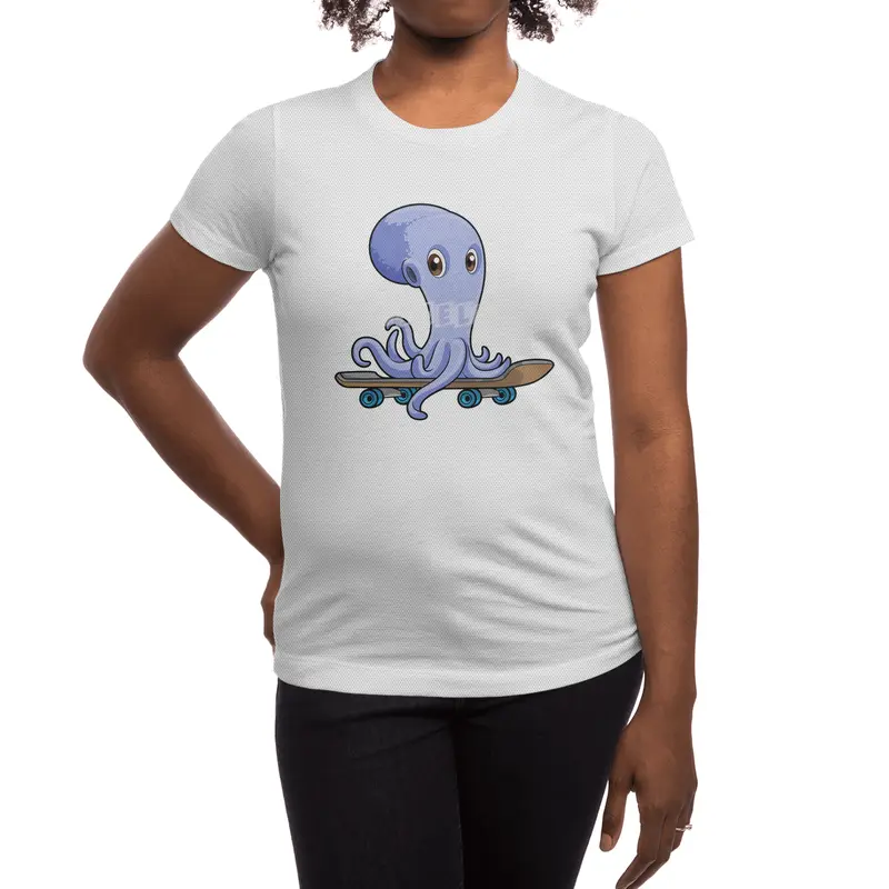 Octopus as Skater with Skateboard Spor T-Shirt