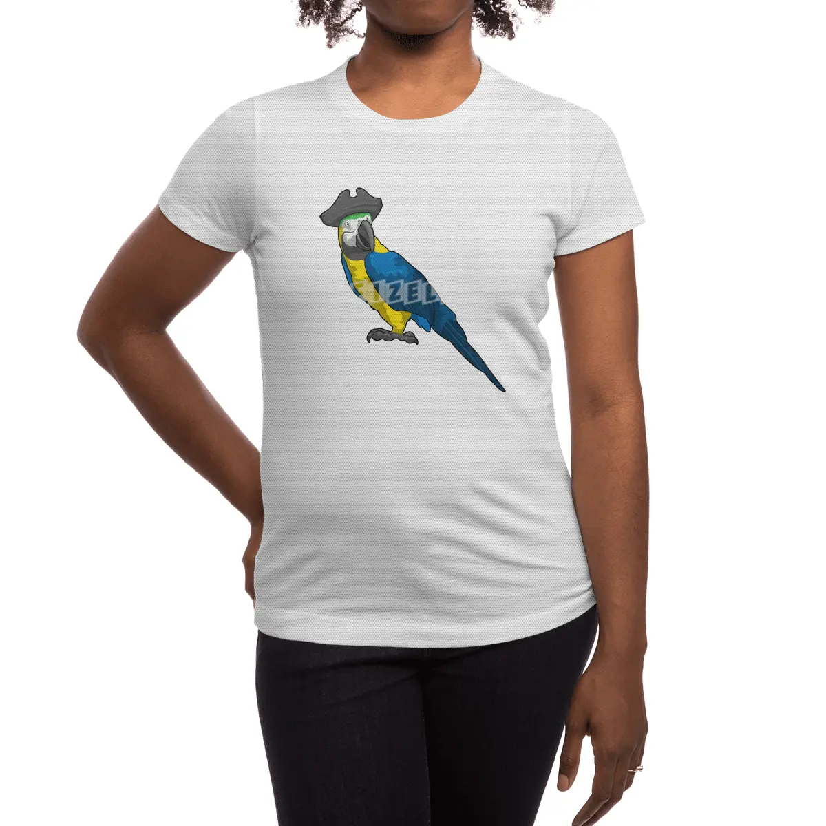 Parrot as Pirate with Hat Spor T-Shirt