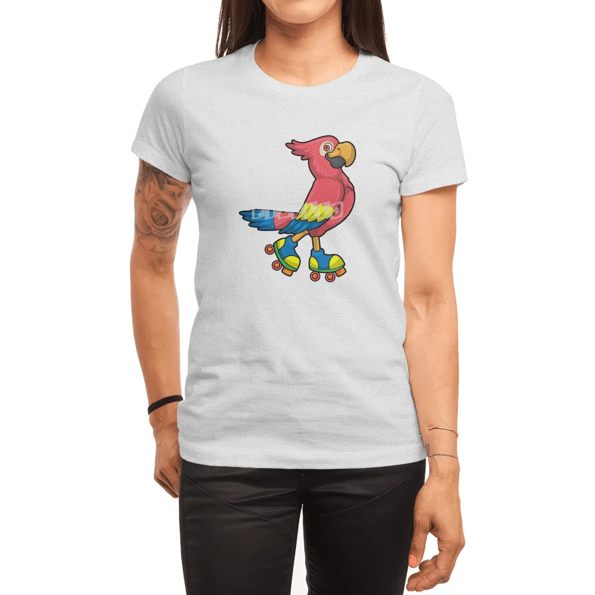 Parrot as Skater with Roller skates Spor T-Shirt