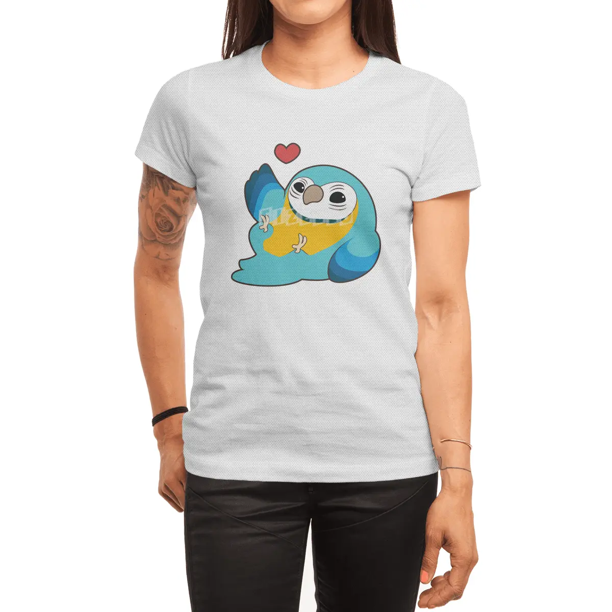 Parrot with Heart Spor T-Shirt