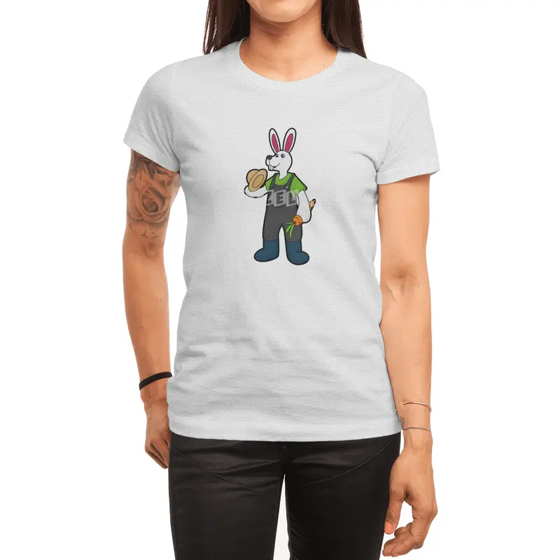 Rabbit as Farmer with Carrot & Hat Spor T-Shirt