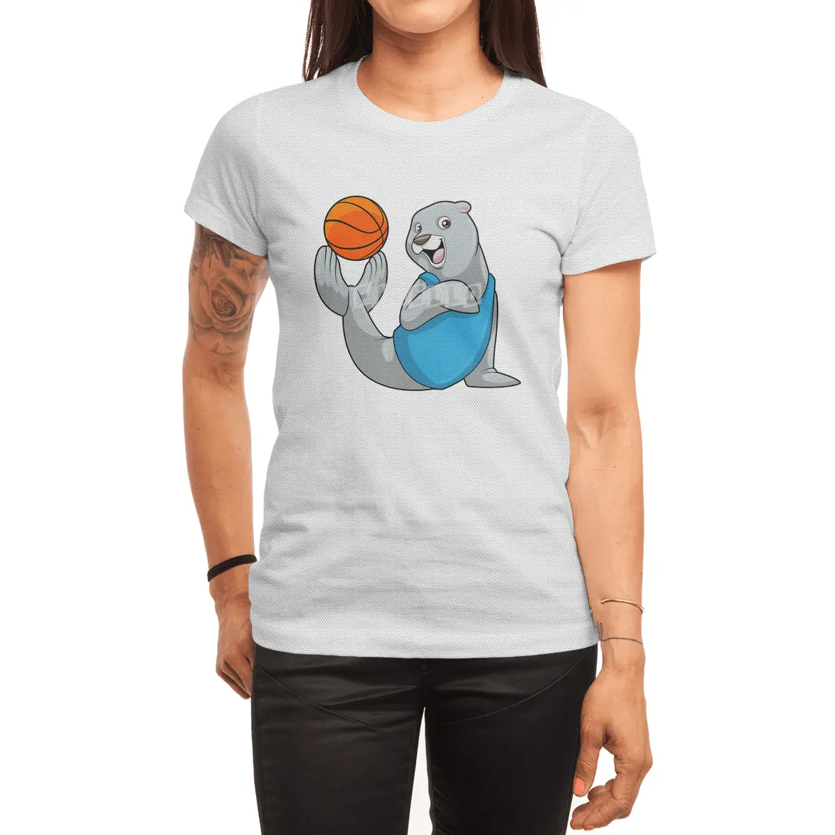 Seal at Basketball Sports Spor T-Shirt