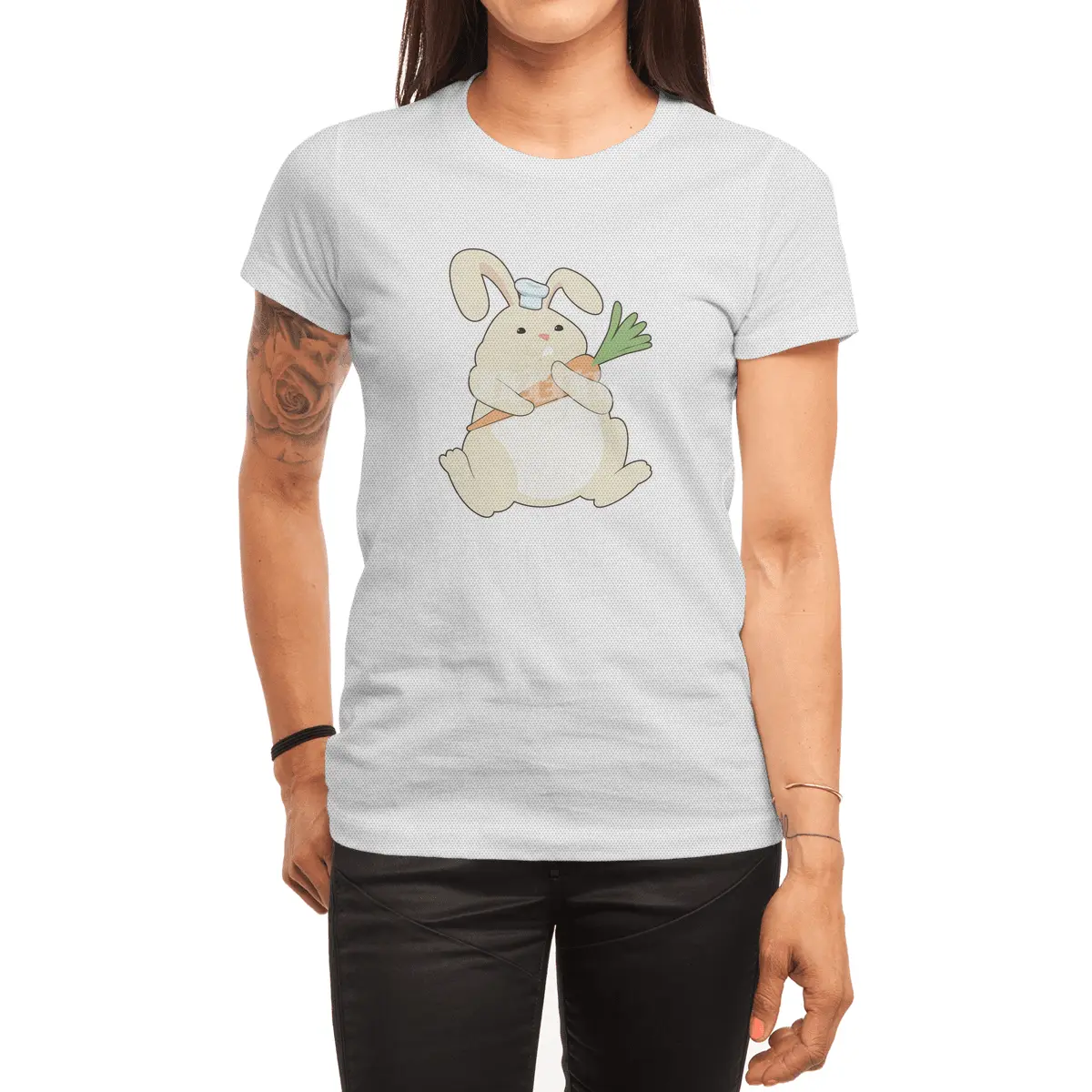 Bunny as Cook with Carrot Spor T-Shirt