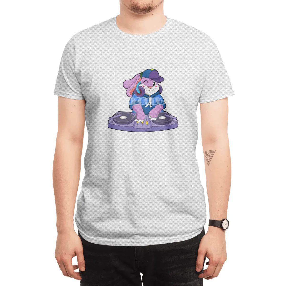 Bunny as Musician with Mixer Spor T-Shirt