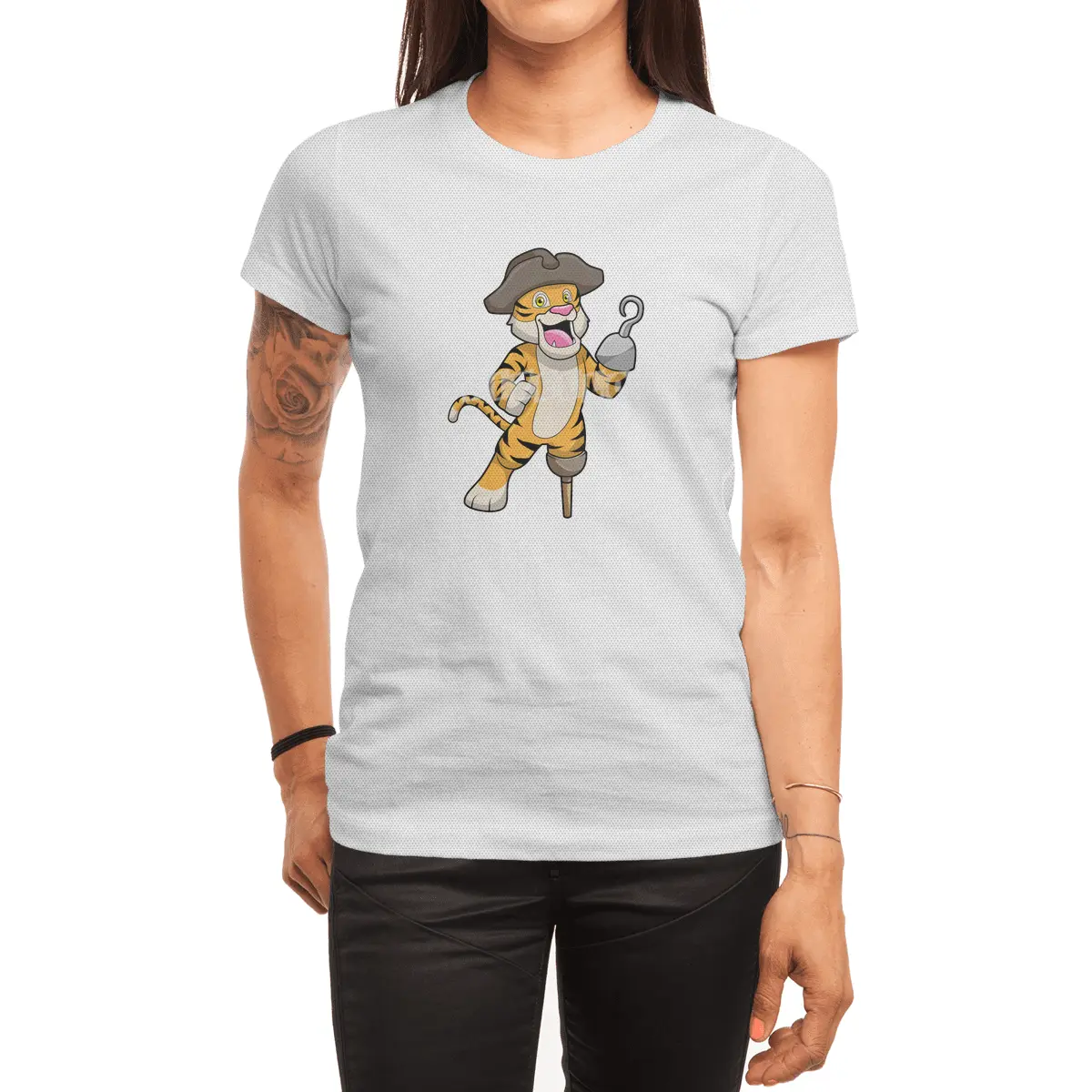 Tiger as Pirate with Wooden leg & Hooked hand Spor T-Shirt