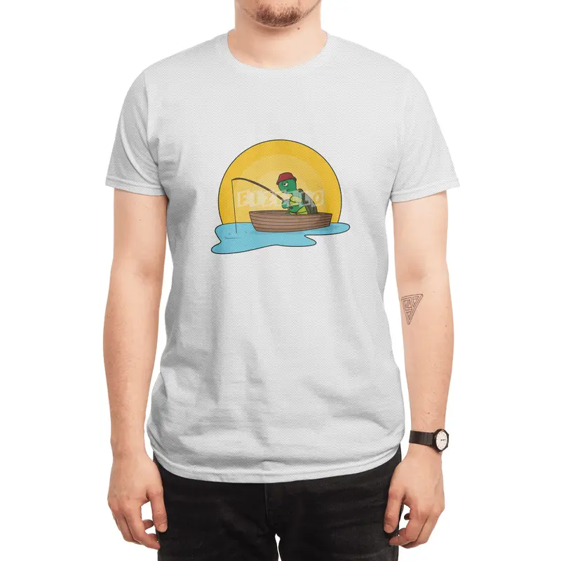Turtle as Angler in Boat Spor T-Shirt