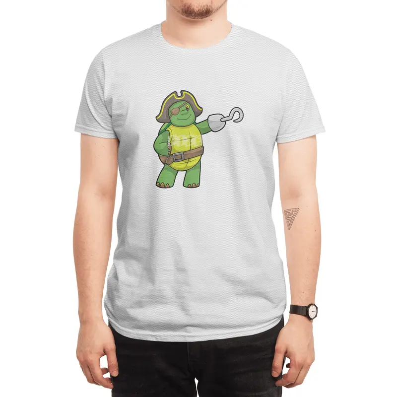 Turtle as Pirate with Hooked hand & Eye patch Spor T-Shirt