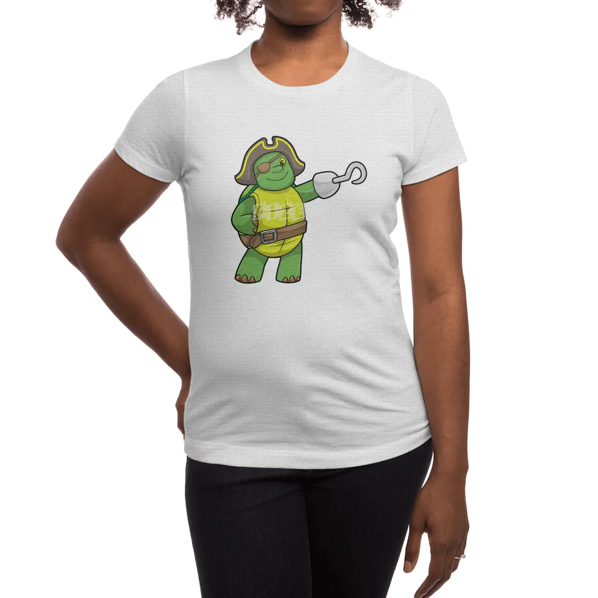 Turtle as Pirate with Hooked hand & Eye patch Spor T-Shirt