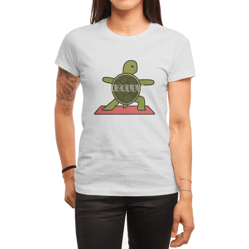 Turtle at Yoga with Yoga mat Spor T-Shirt