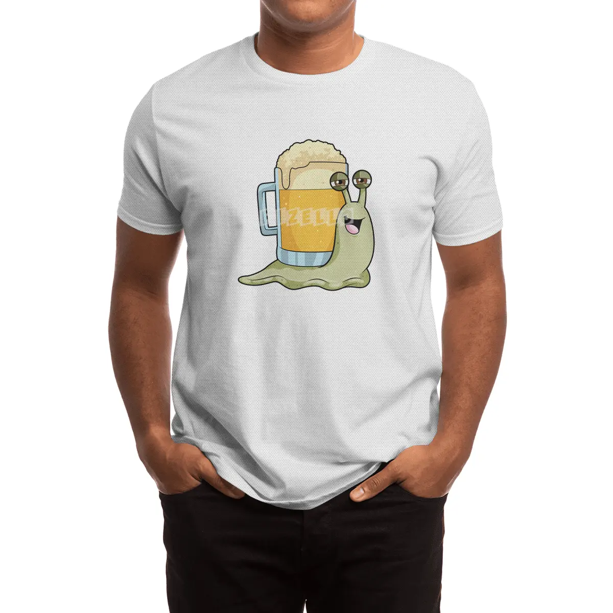 Snail with Glass of Beer Spor T-Shirt