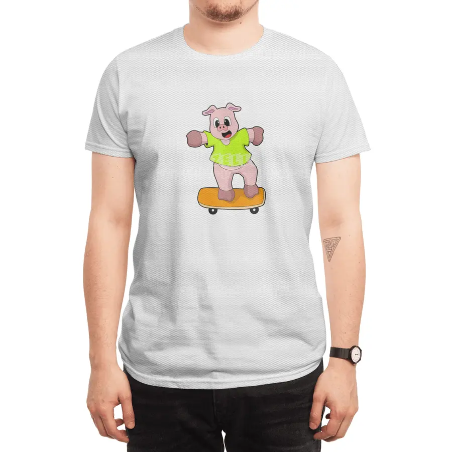 Pig as Skater on Skateboard Spor T-Shirt