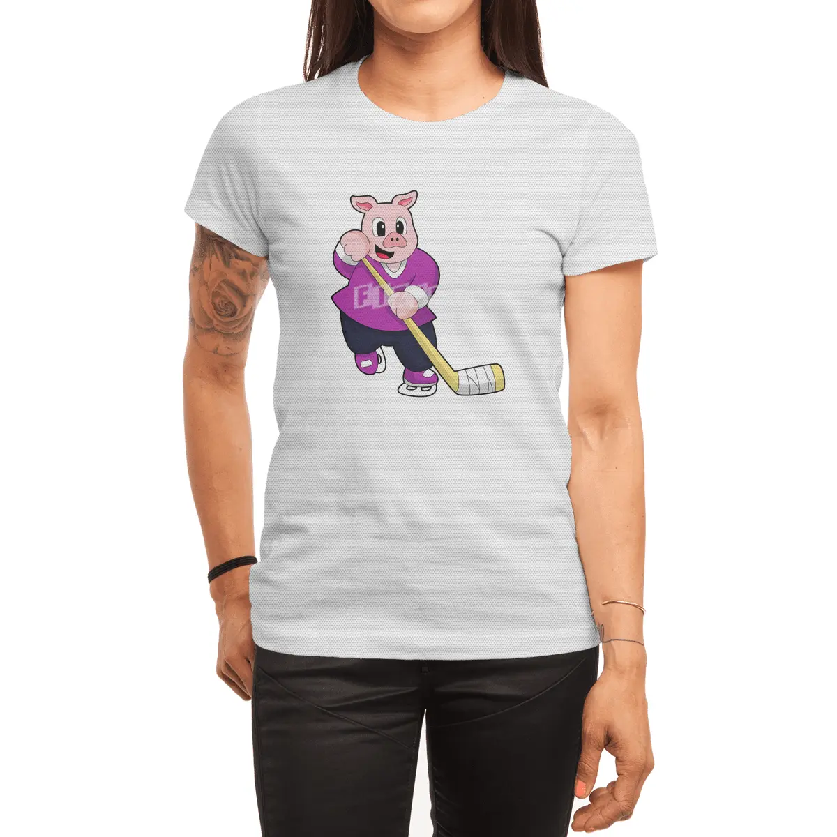 Pig at Ice hockey with Ice hockey stick Spor T-Shirt