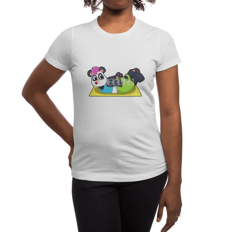 Panda at Yoga on Yoga mat Spor T-Shirt