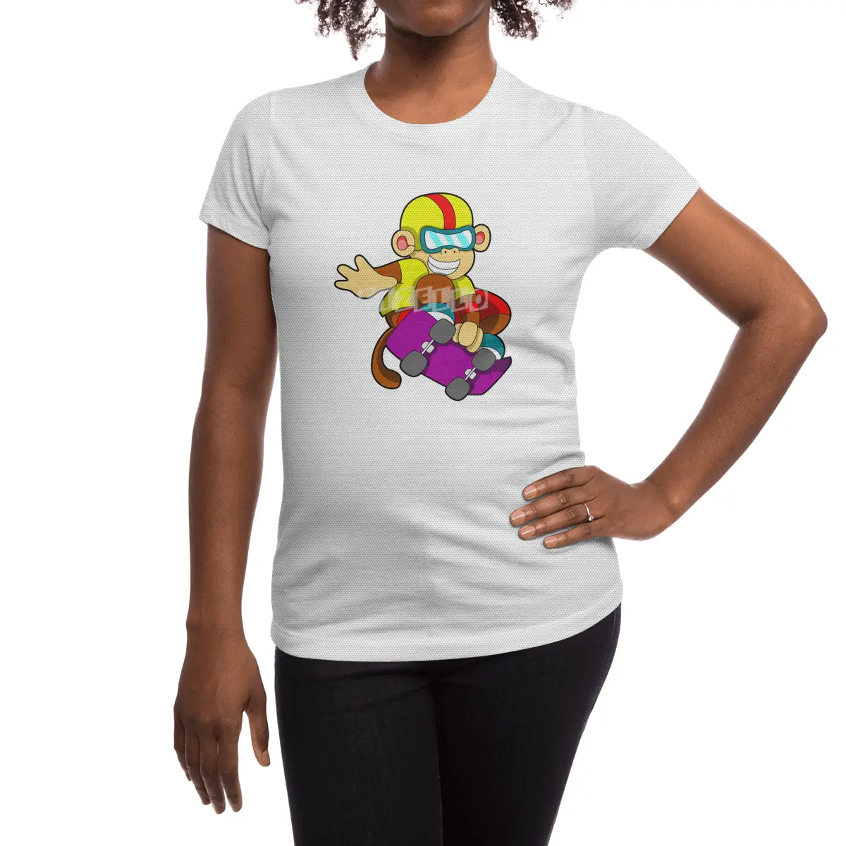 Monkey as Skater with Skateboard & Helmet Spor T-Shirt