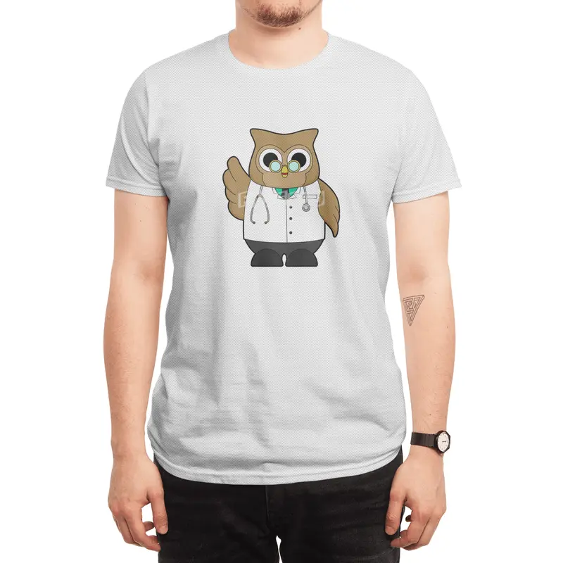 Owl as Doctor with Stetoscope Spor T-Shirt