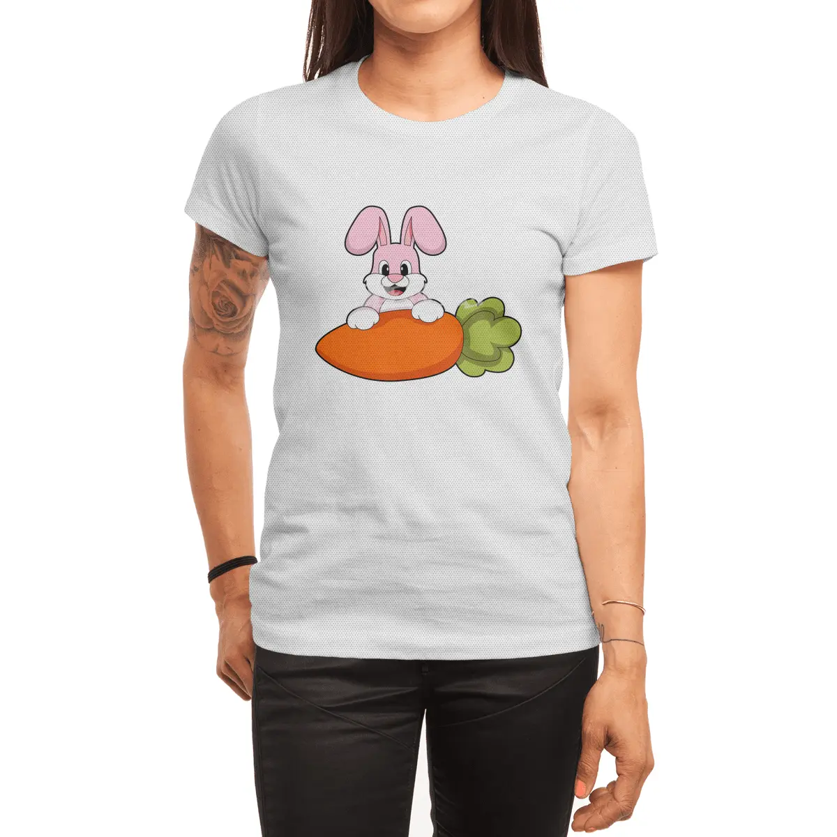 Rabbit with Carrot Spor T-Shirt