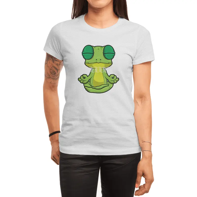 Frog at Yoga Stretching exercises in Cross-legged Spor T-Shirt
