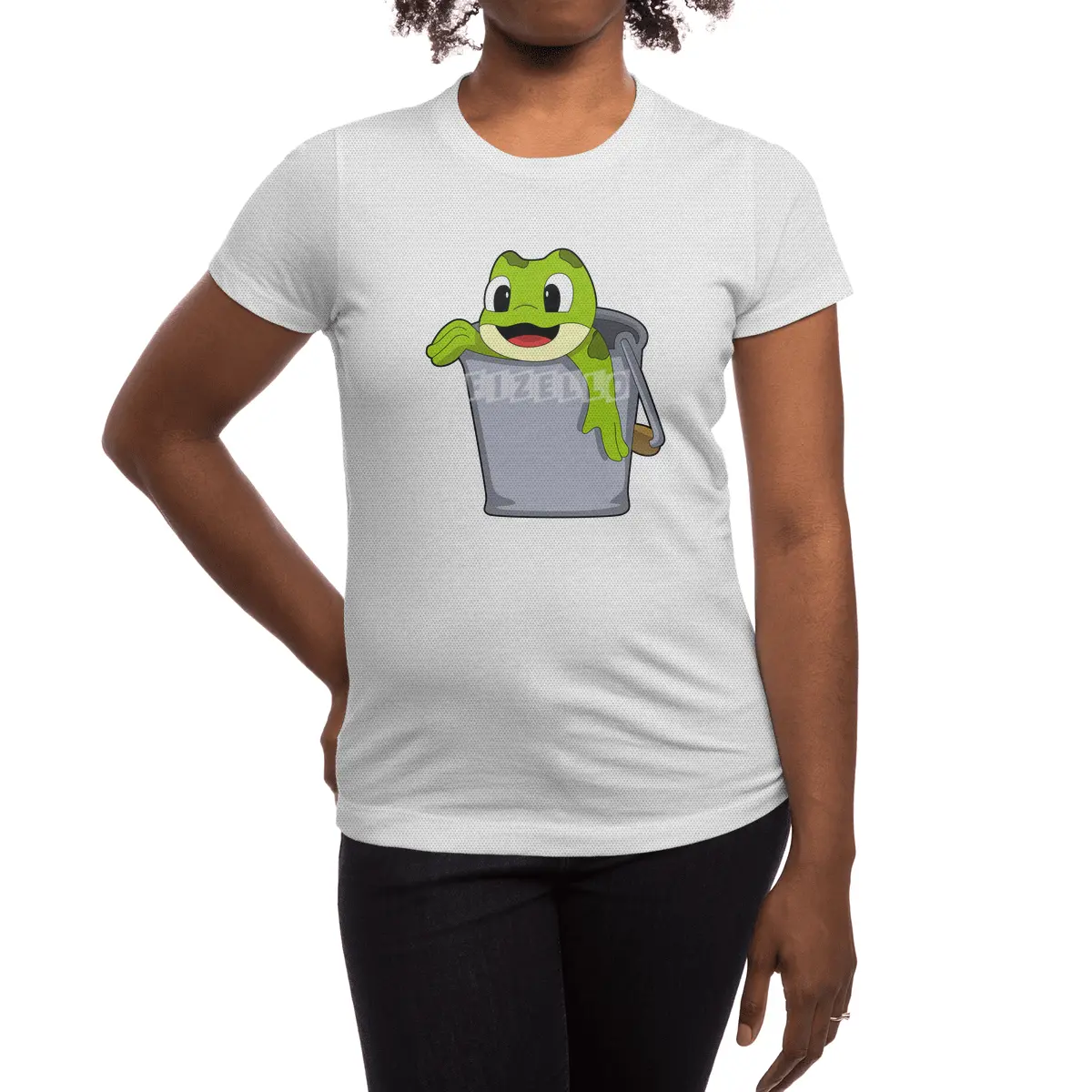 Frog in Bucket Spor T-Shirt
