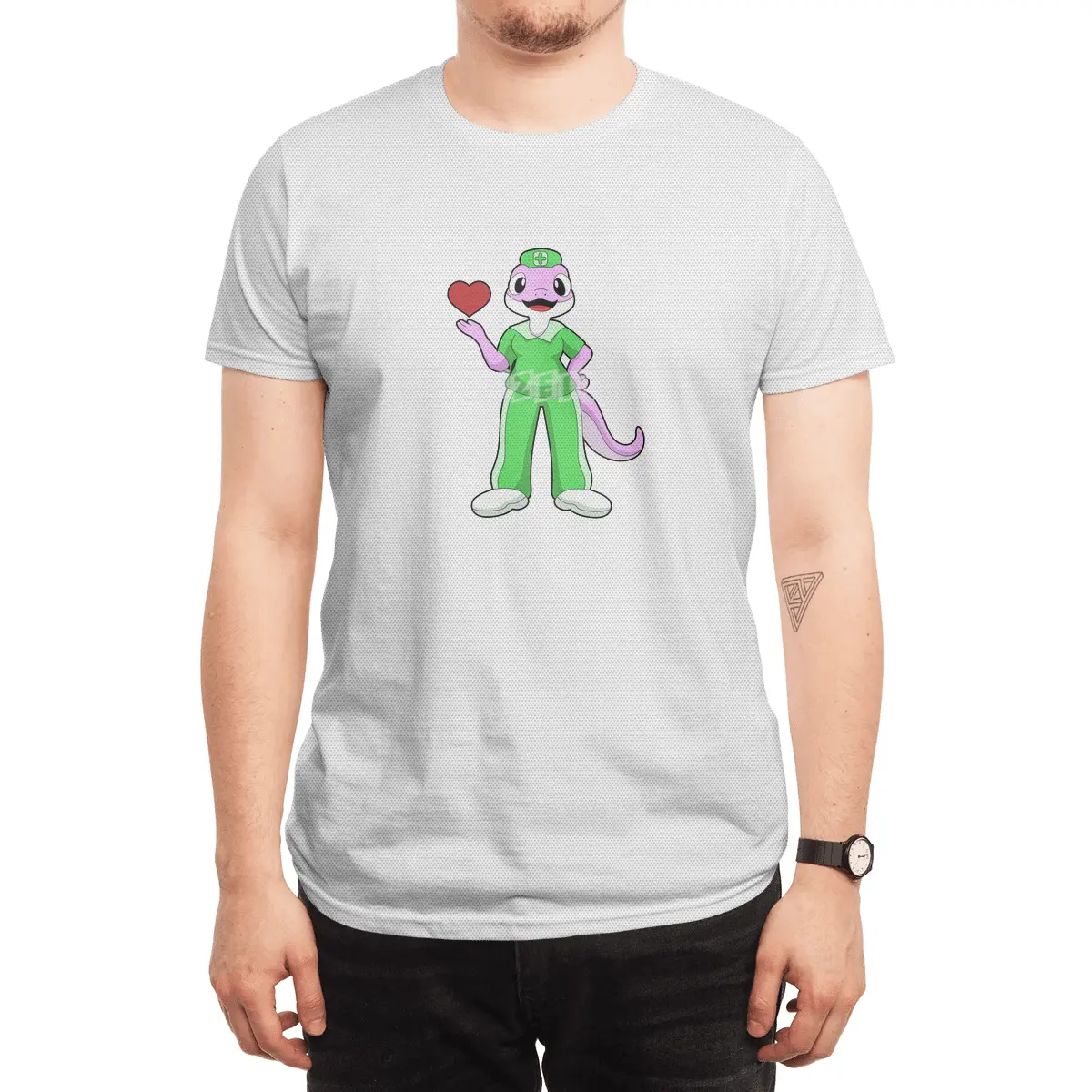 Geko as Nurse with Heart Spor T-Shirt