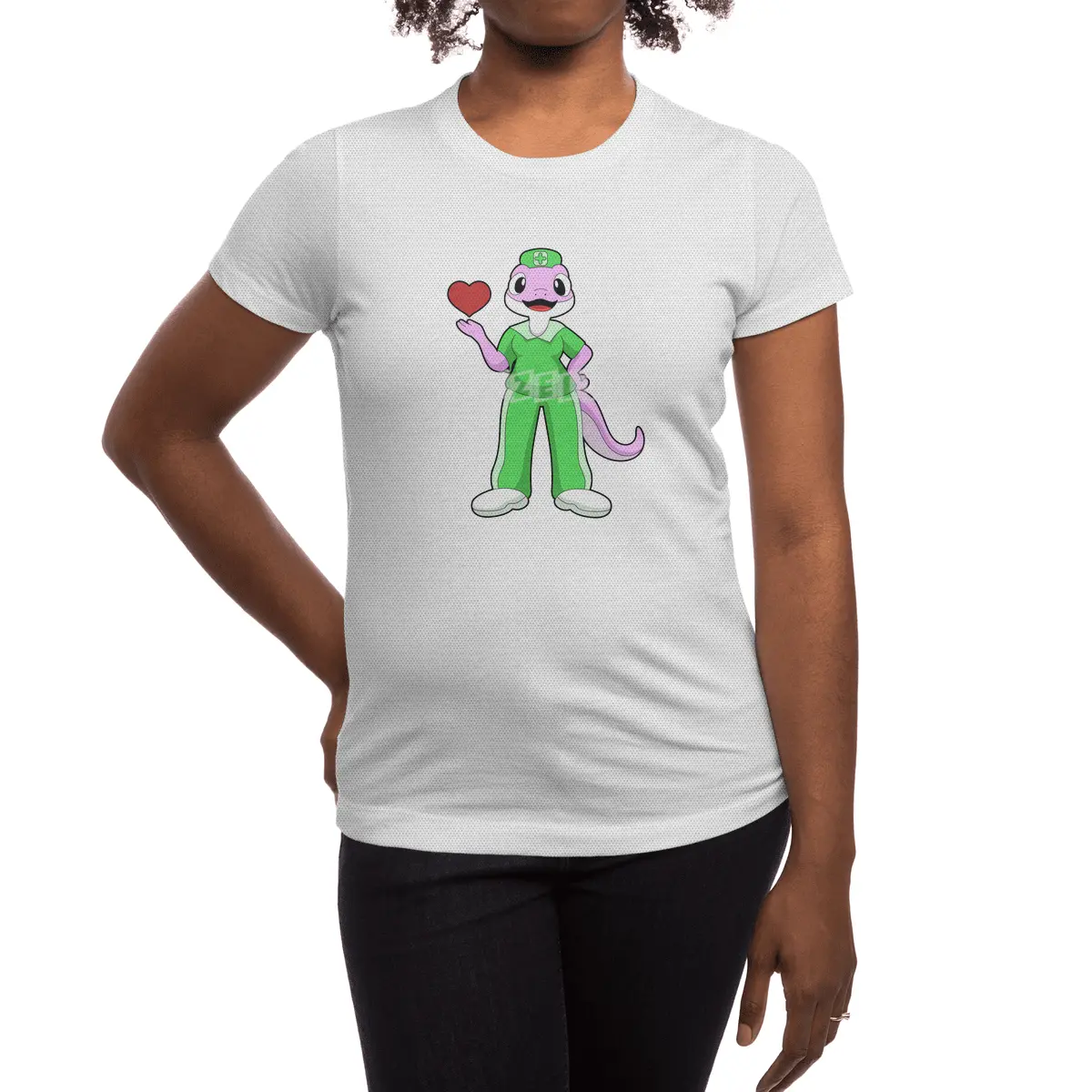 Geko as Nurse with Heart Spor T-Shirt