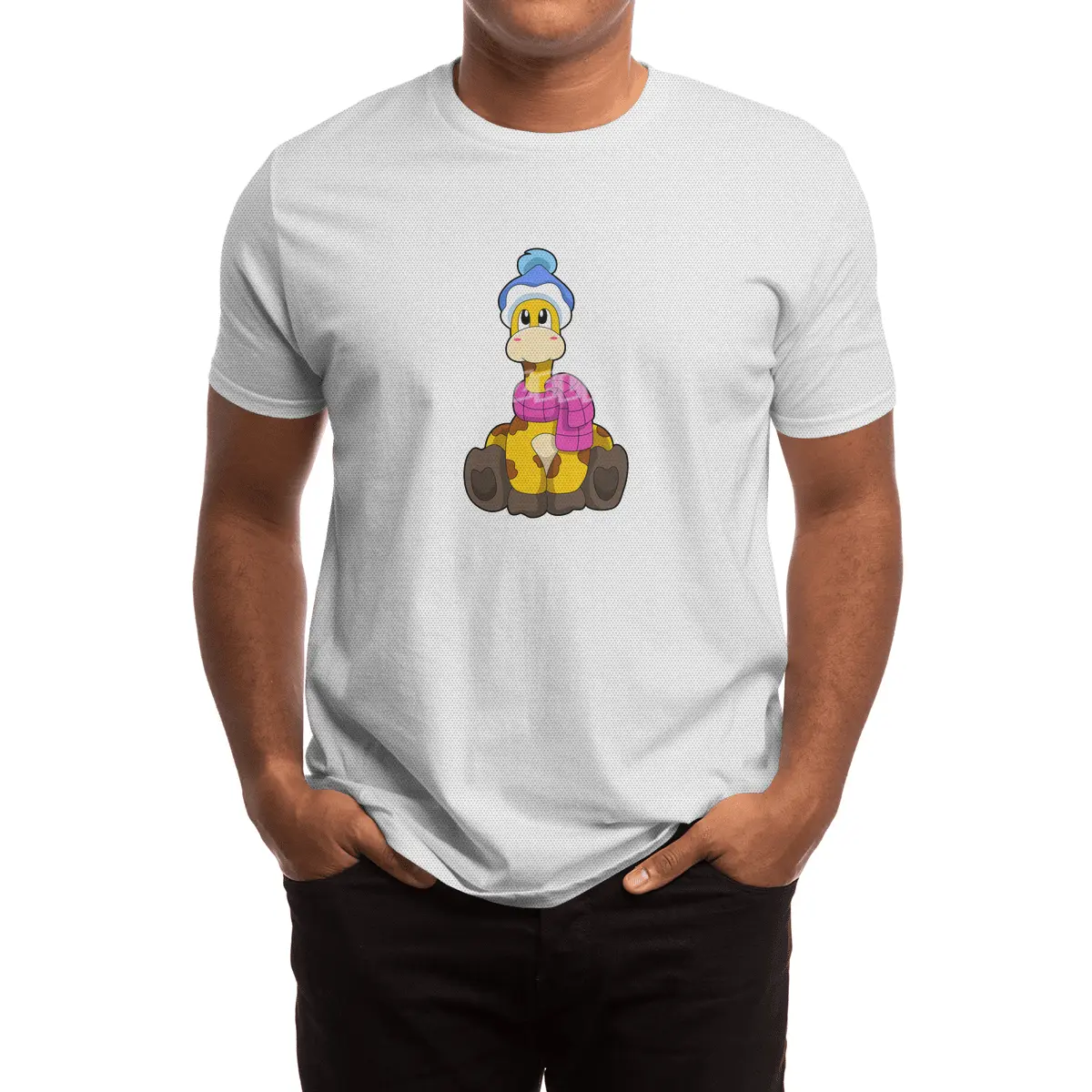 Giraffe in Winter with Scarf & Hat Spor T-Shirt
