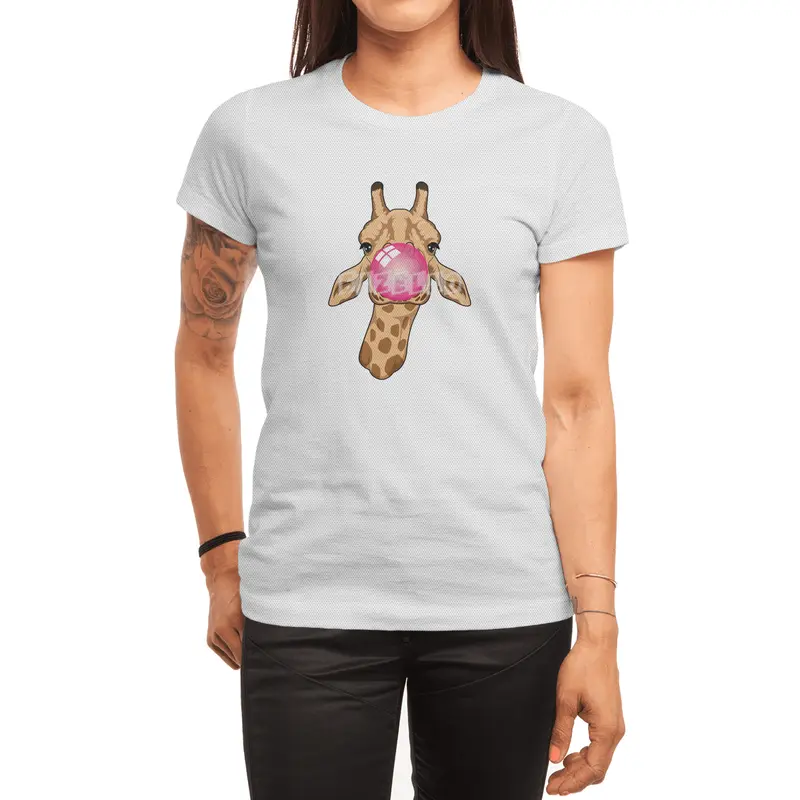 Giraffe with Bubblegum Spor T-Shirt