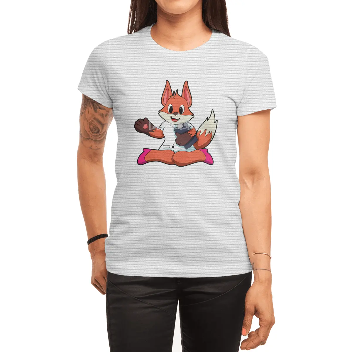 Fox as Nurse with Notepad Spor T-Shirt