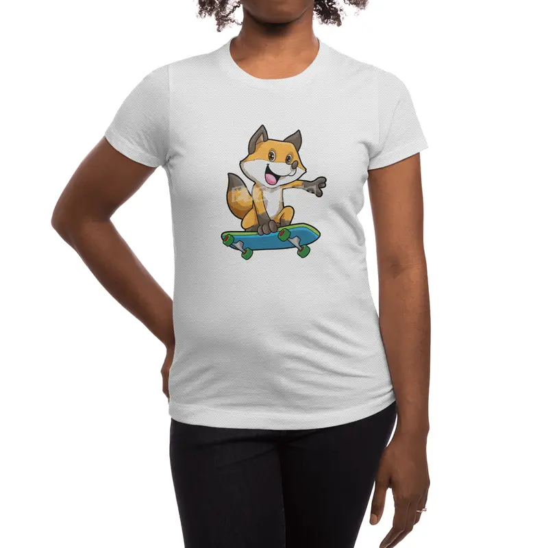 Fox as Skater with Skateboard Spor T-Shirt