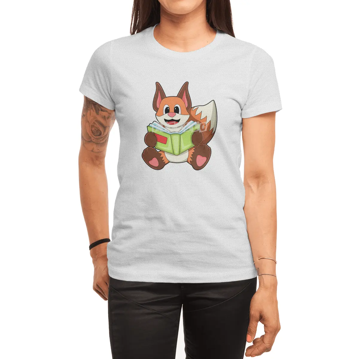 Fox with Book Spor T-Shirt