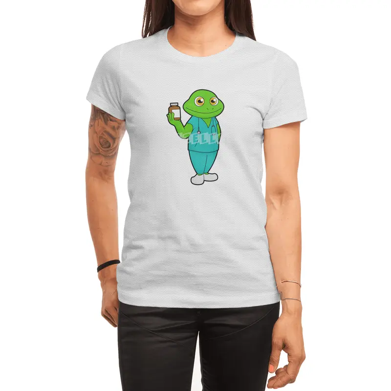 Frog as Nurse with Medicine & Stethoscope Spor T-Shirt
