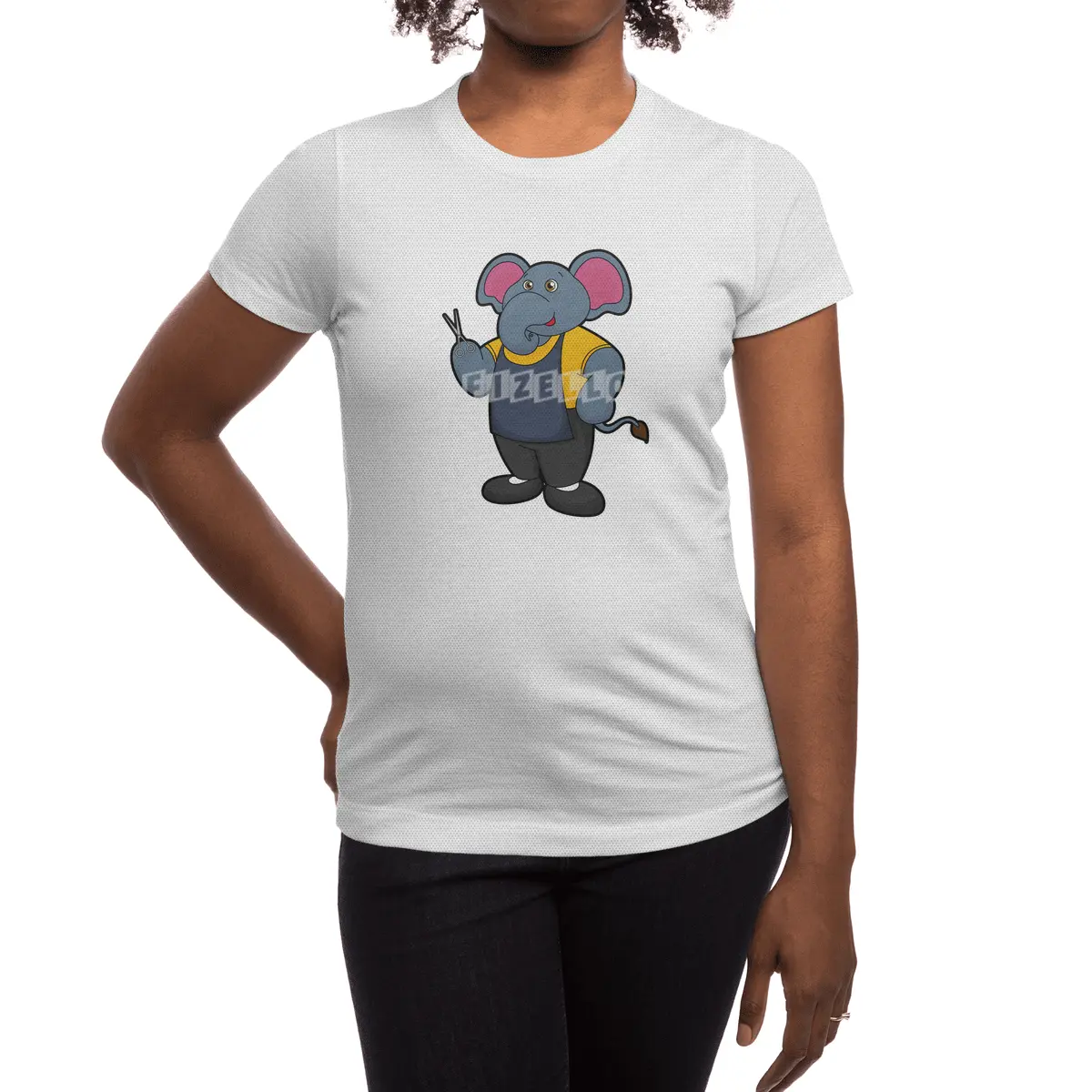 Elephant as Hairdresser with Scissors Spor T-Shirt