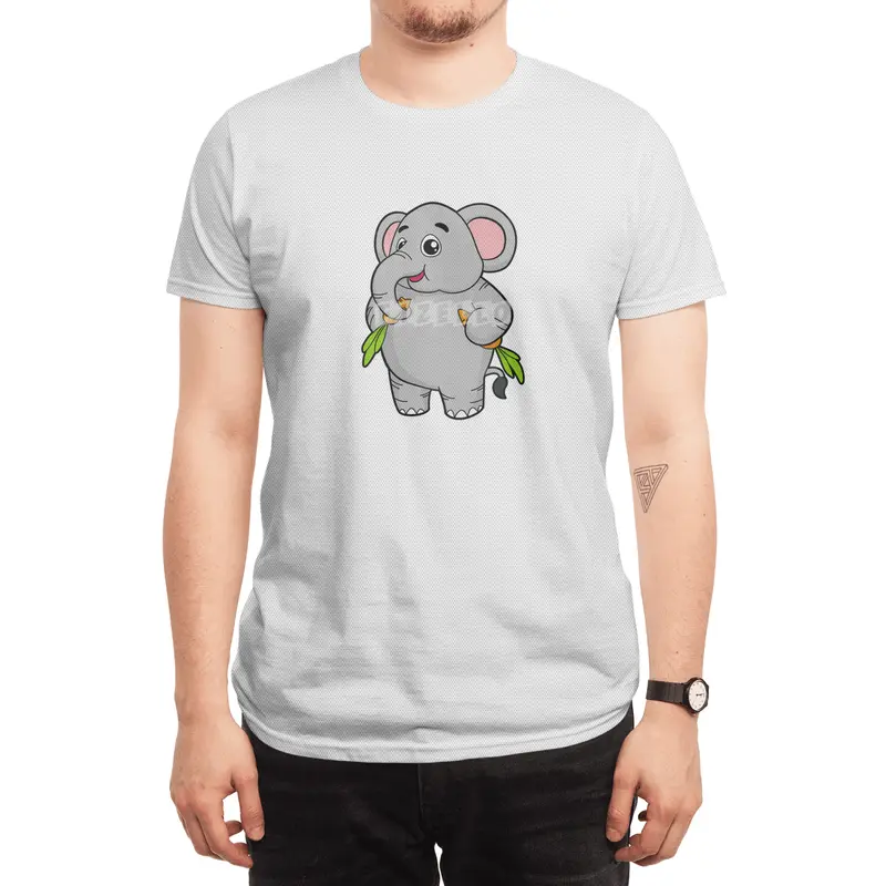 Elephants with Carrots Spor T-Shirt