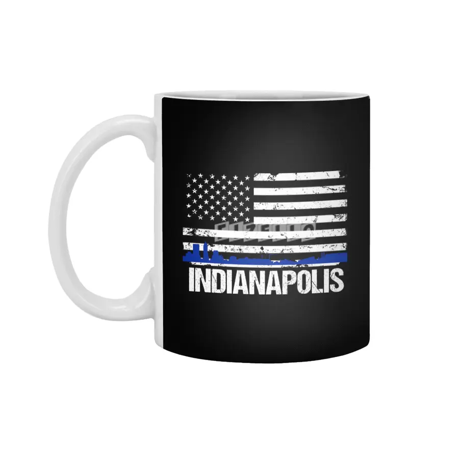 Indianapolis Skyline Silhouette on Distressed American Flag Beyaz Kupa