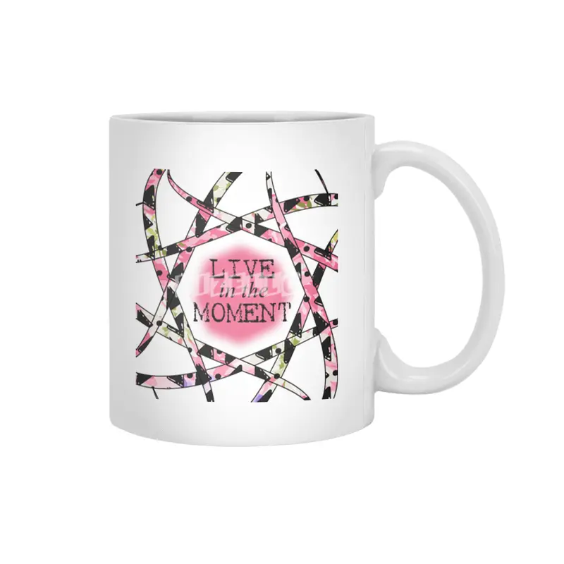 Live in the Moment - colorful ribbon design Beyaz Kupa