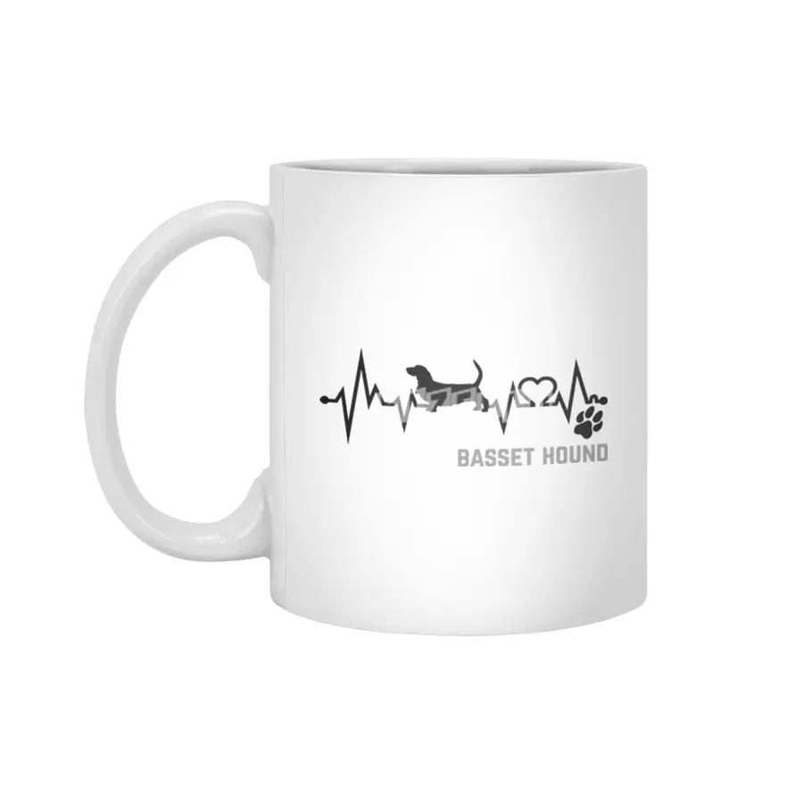 Basset Hound in Heartbeat Beyaz Kupa