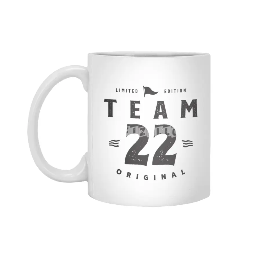 22nd Birthday Team 22 Years Old Beyaz Kupa