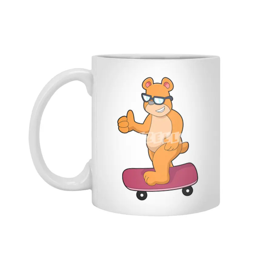 Bear as Skater with Skateboard Beyaz Kupa