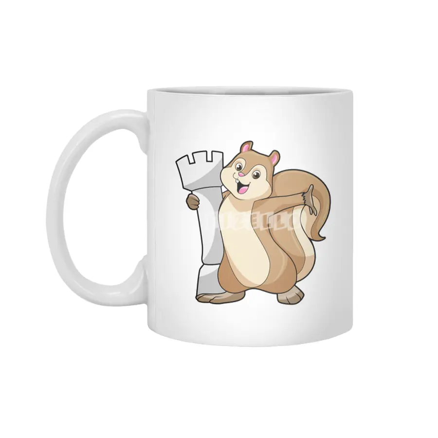 Squirrel at Chess with Chess piece King Beyaz Kupa