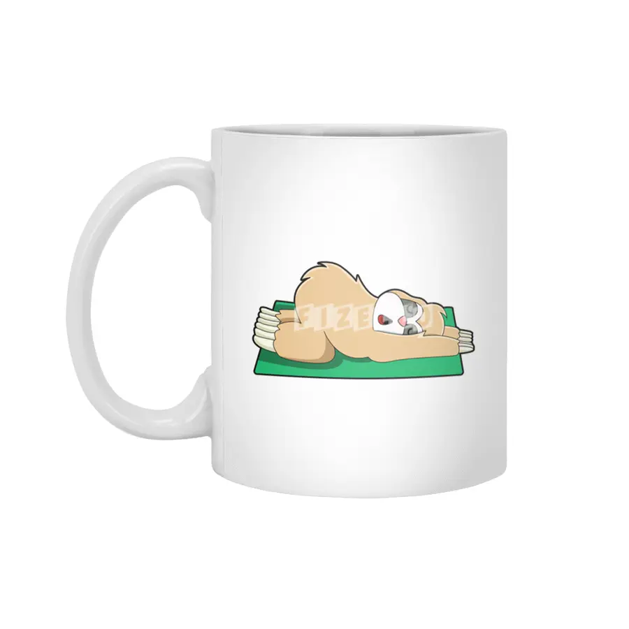 Sloth at Yoga on Yoga mat Beyaz Kupa
