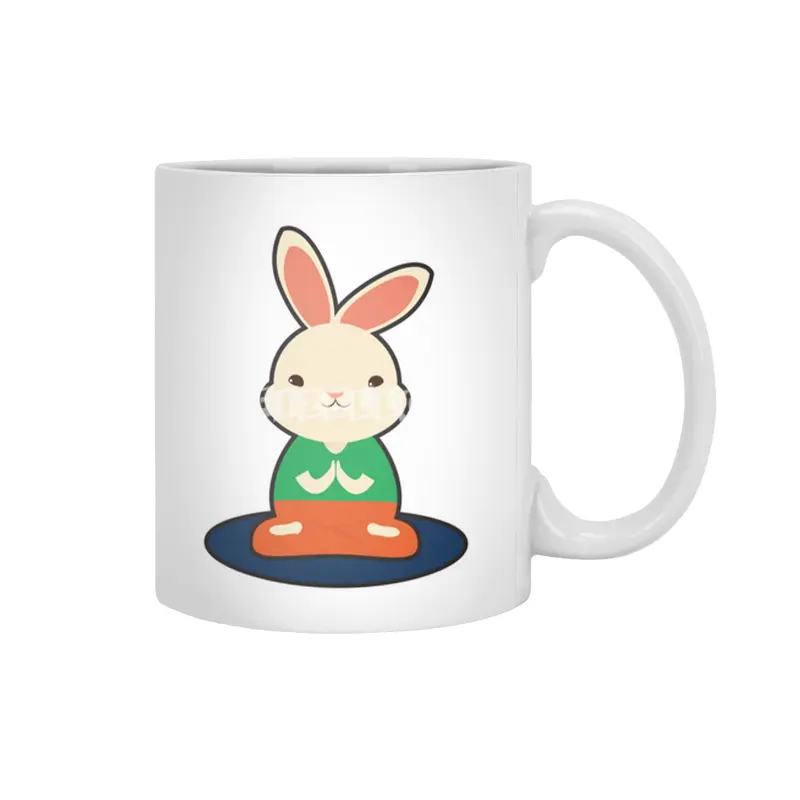 Rabbit at Yoga on Yoga mat Beyaz Kupa