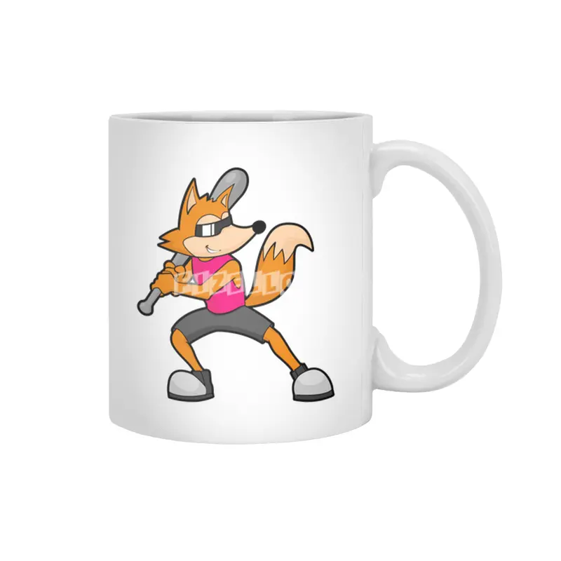 Fox at Baseball with Baseball bat Beyaz Kupa