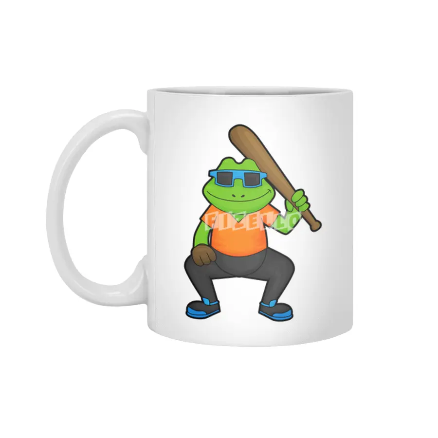 Frog at Baseball with Baseball bat & Sunglasses Beyaz Kupa